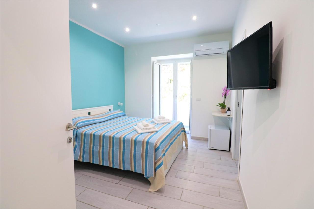 Bed&Blue Sorrento Hotel Екстериор снимка